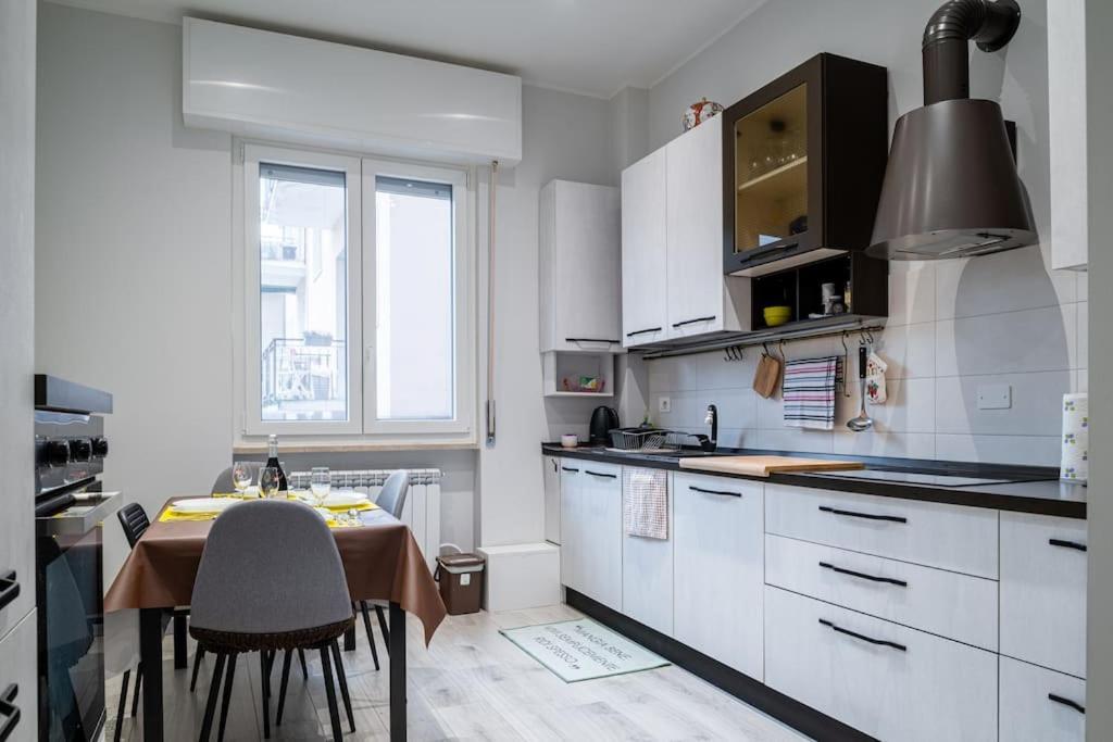 Appartamento Lussuoso Lodi Esterno foto