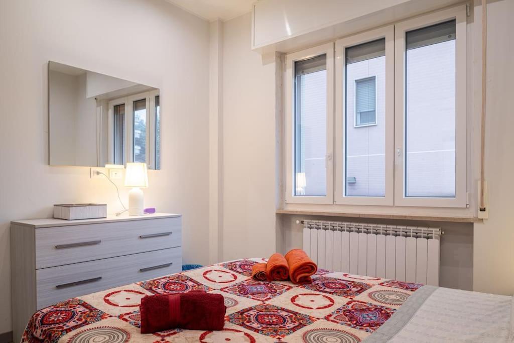 Appartamento Lussuoso Lodi Esterno foto